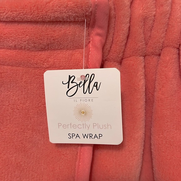 Bella Il Fiore Perfectly Plush Spa Wrap, Coral - Picture 2 of 7